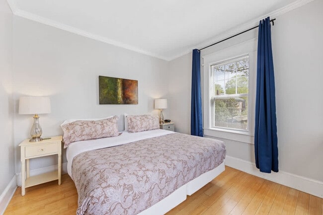 Foto del edificio - 2101 Kirkwood Ave