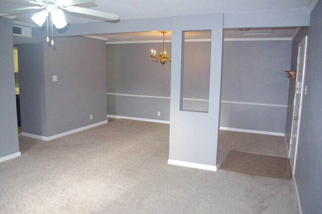 Building Photo - 220 Doucet Rd