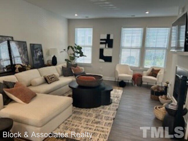Building Photo - 3 br, 3.5 bath House - 1217 Channing Park ...