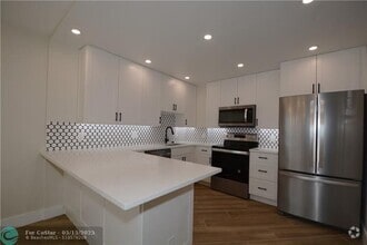 Building Photo - 5100 Dupont Blvd