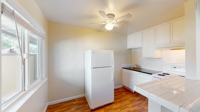 Foto del edificio - 15437 Marty Dr