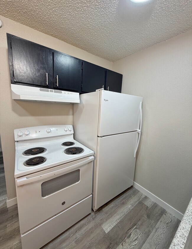 Foto del edificio - Marmont Springs Apartments