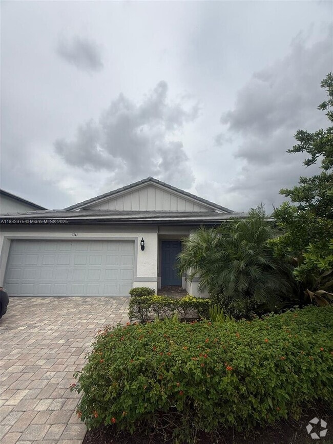 Building Photo - 3141 Tamarind Dr