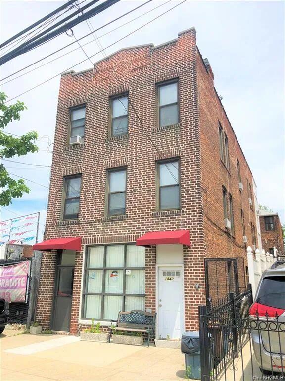 Foto del edificio - 1840 Bronxdale Ave