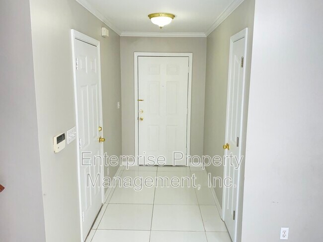 Building Photo - 5662 Morning Flower Dr