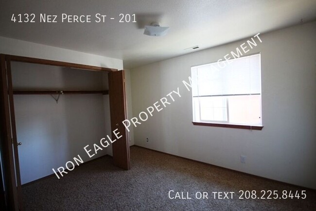Foto del edificio - 4132 Nez Perce St
