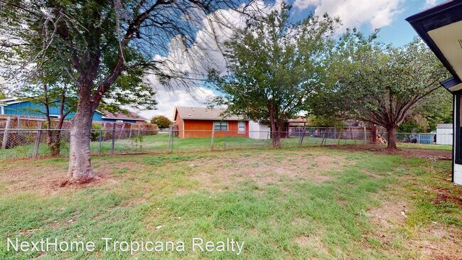 Building Photo - 3 br, 2 bath House - 2603 Lu Circle