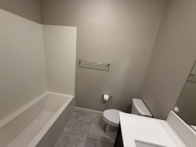 Building Photo - Spacious Chula Vista Home with Two-Car Garage, CommunityPool, Park, and Central Air