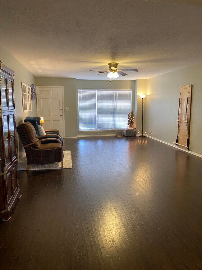 2314 Indian Dr Unit 2314 indian dr, Enid, OK 73703 Condo for Rent in