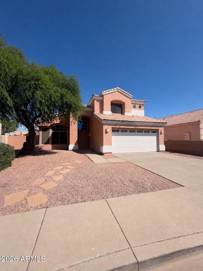 Building Photo - 908 N Gregory Pl