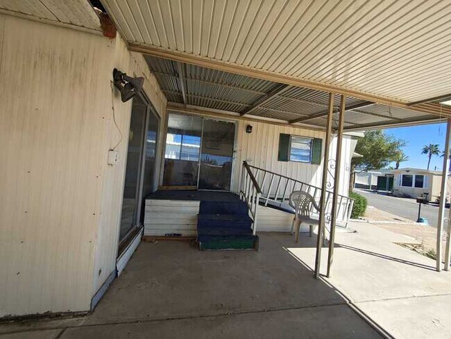 Foto del edificio - 16005 N 32nd St