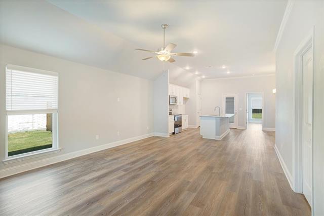 Building Photo - 2111 Wyldewood Wy