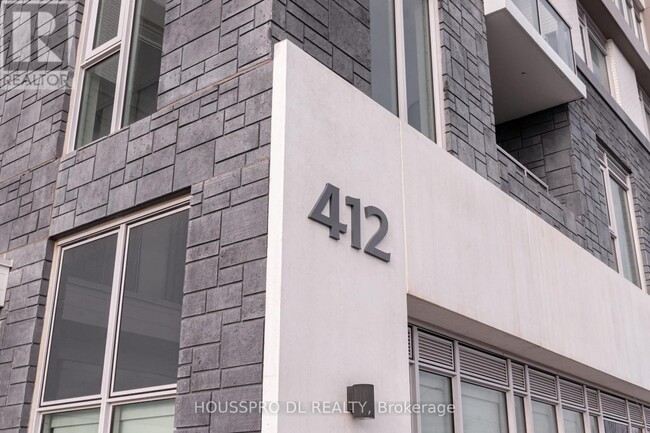 Building Photo - 412 Silver Maple Rd