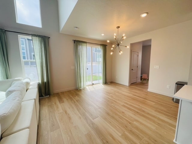Building Photo - 187 W Prickly Pear Dr