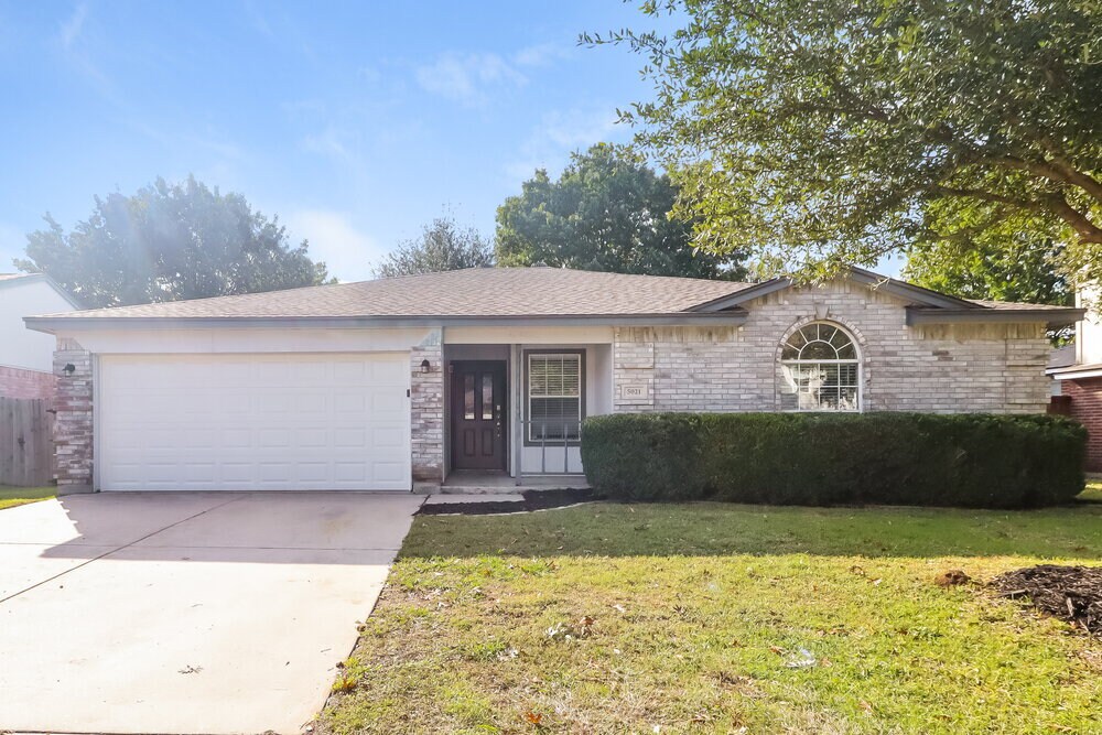 Foto principal - 5021 Flat Creek Dr