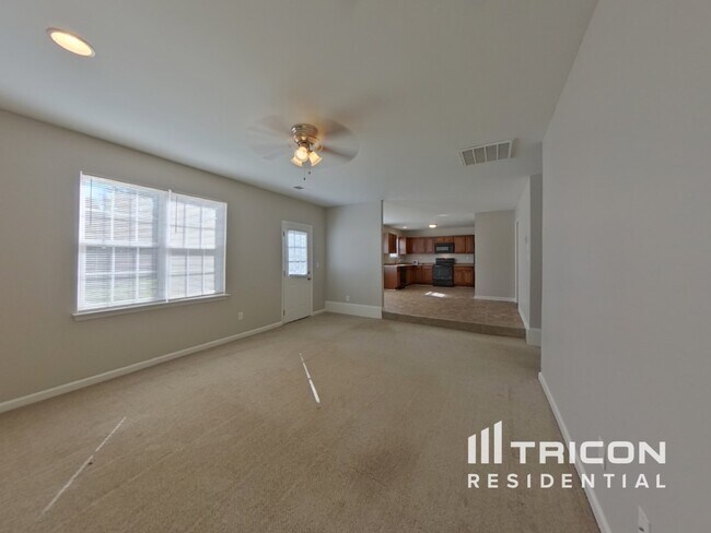 Building Photo - 5506 Linda Vista Ln