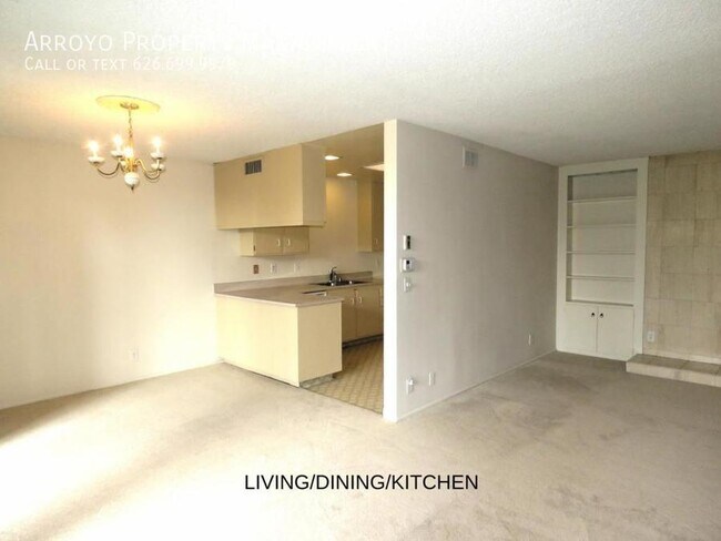 Building Photo - 777 E Valley