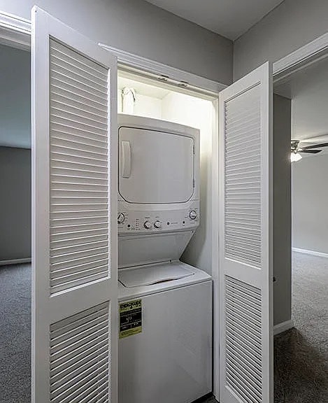 Foto del edificio - 6520 Brook Bend Way