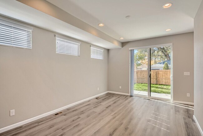 Building Photo - New Construction 4 Bedroom 3.5 Bathroom Ha...