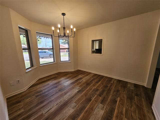 Building Photo - 4826 Circle 19