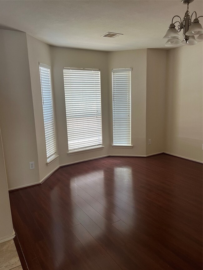 Building Photo - 13815 Fort Nelson Dr