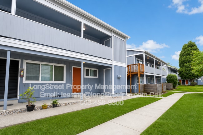Building Photo - 4085 SW 160th Ave