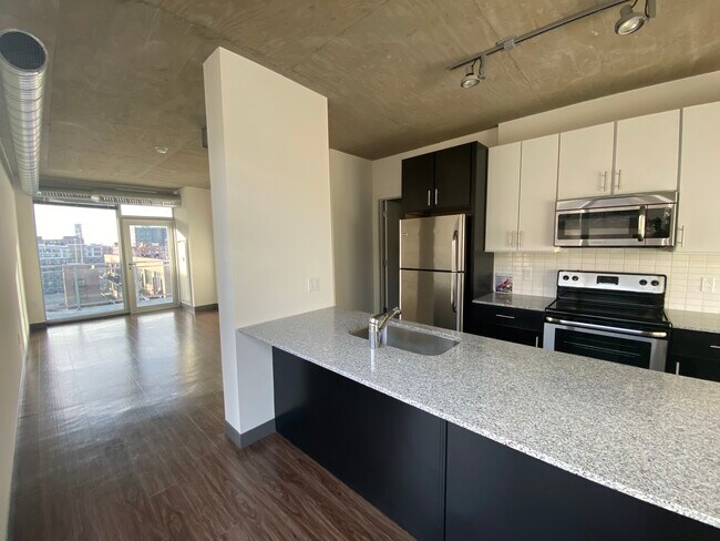 Foto del edificio - 627 W Jackson Blvd
