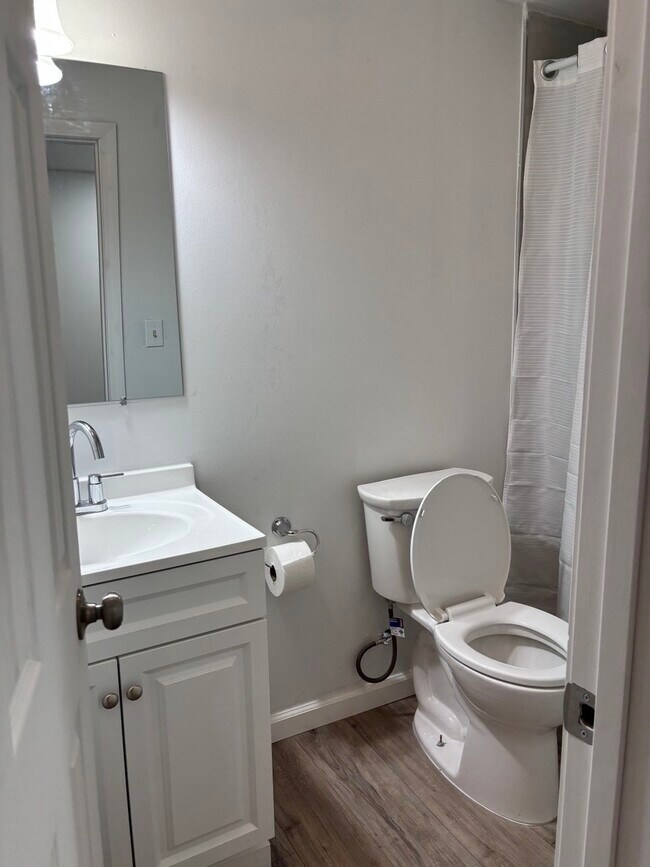 Foto del edificio - 2604 Quincy Adams Dr