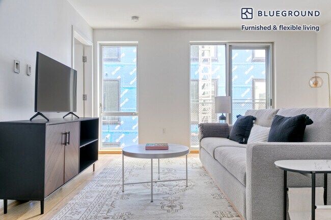 Building Photo - 26 West Broadway-SI FL4-ID581