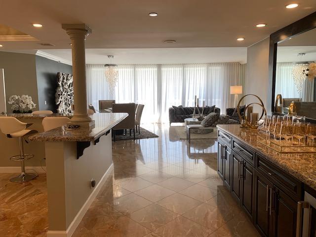 Foto del edificio - 2100 S Ocean Blvd