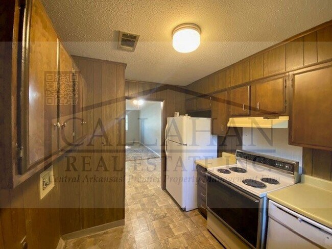Foto del edificio - 8307 East Woodview