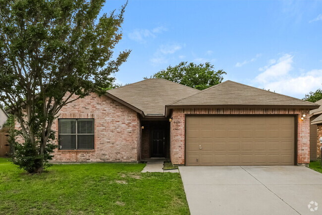 Building Photo - 6606 Beryl Dr