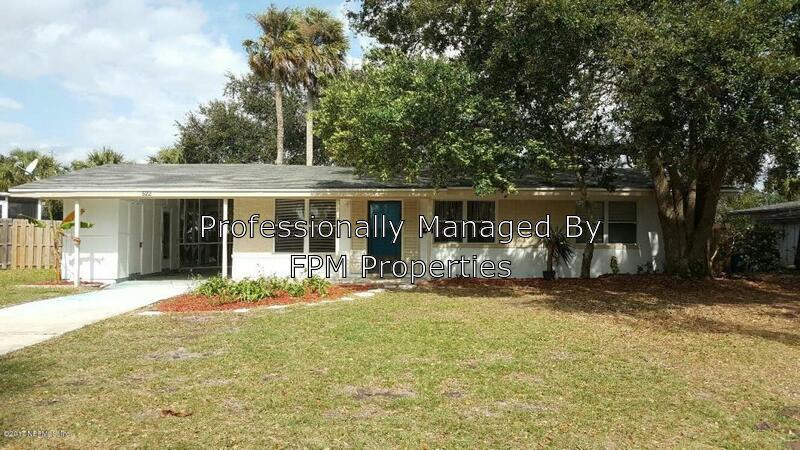 Primary Photo - 522 Pine St