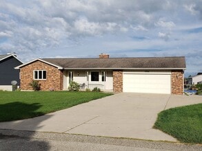 Building Photo - 6724 Rushmore Ct
