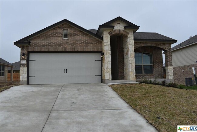 Building Photo - 2512 Bargello St