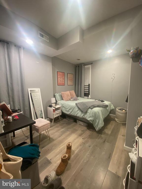 Foto del edificio - 1717 Fontain St