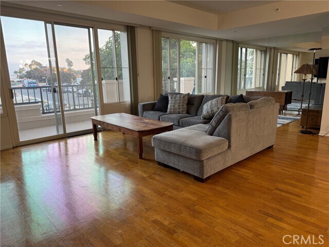 Foto del edificio - 850 E Ocean Blvd