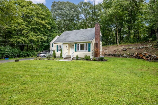 Building Photo - 72 Wilridge Rd