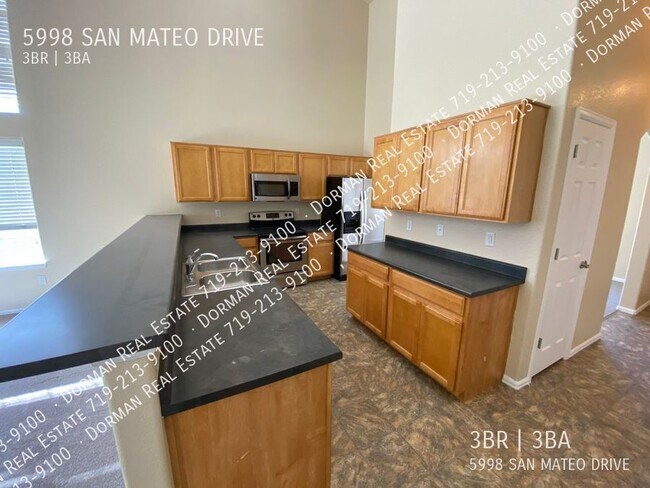 Foto del edificio - 5998 San Mateo Dr