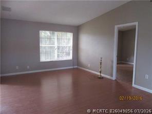 Foto del edificio - 330 Lakewood Cir E
