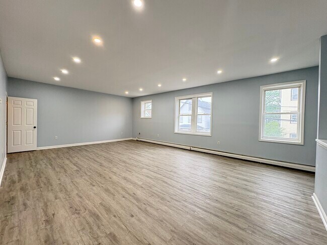 Foto del edificio - 151 Chapman St