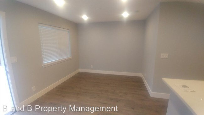 Building Photo - 1 br, 1 bath House - 2143 Bircher Way