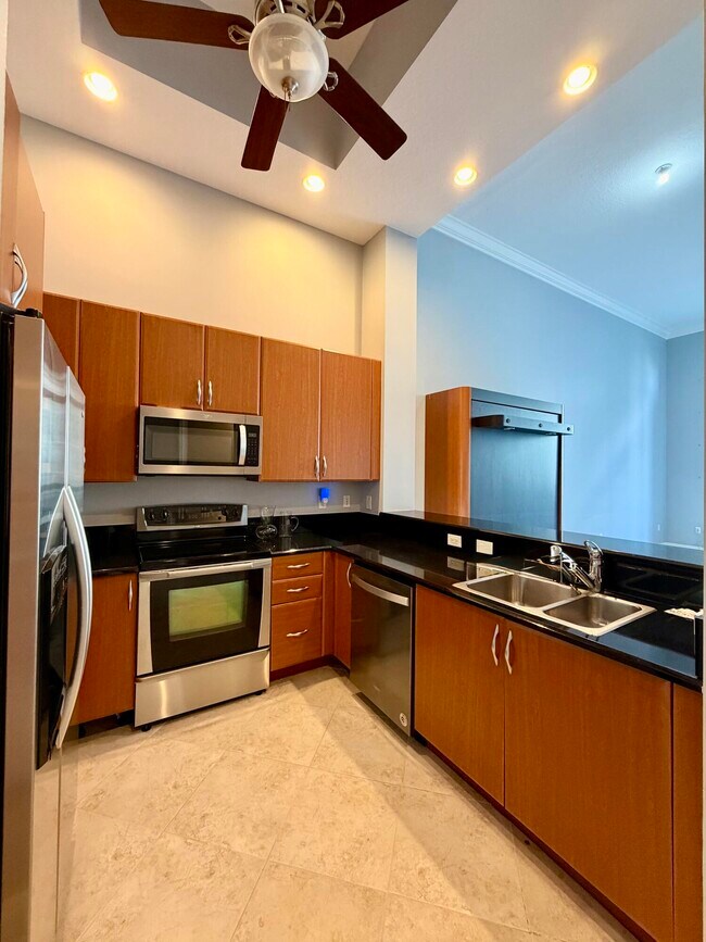 Foto del edificio - 701 S Olive Ave