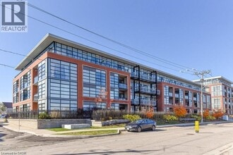 Building Photo - 155 St Leger St