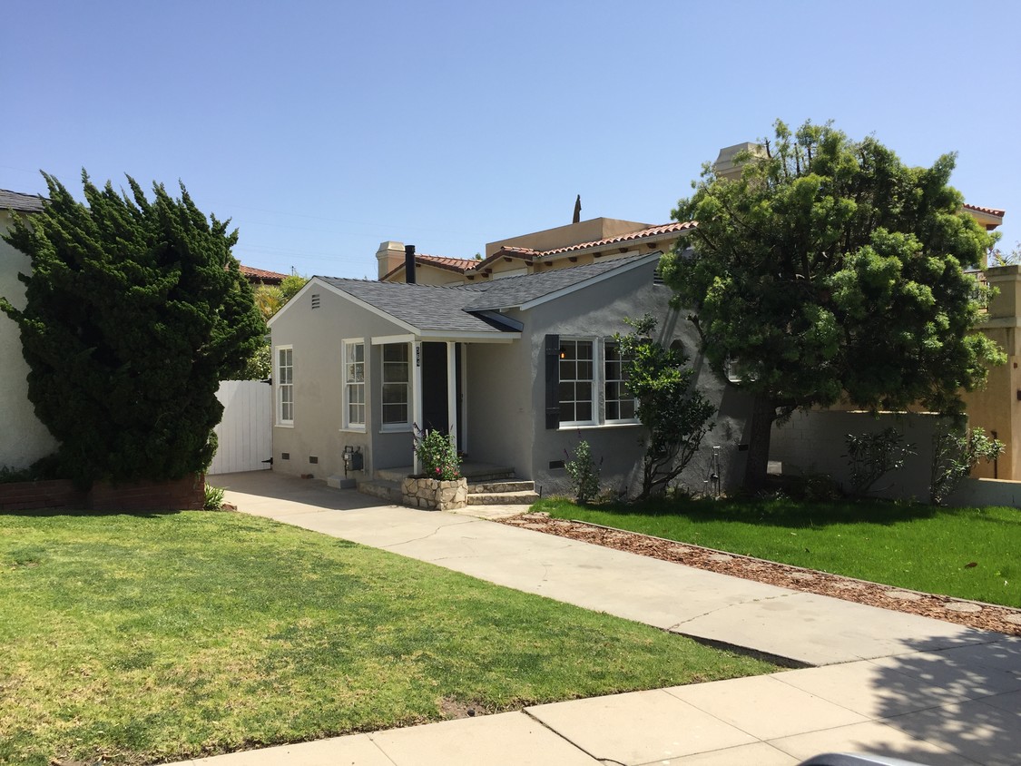 12 Pet Friendly Houses For Rent In Redondo Beach