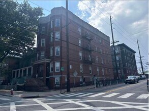 Building Photo - 445 Ogden Ave.