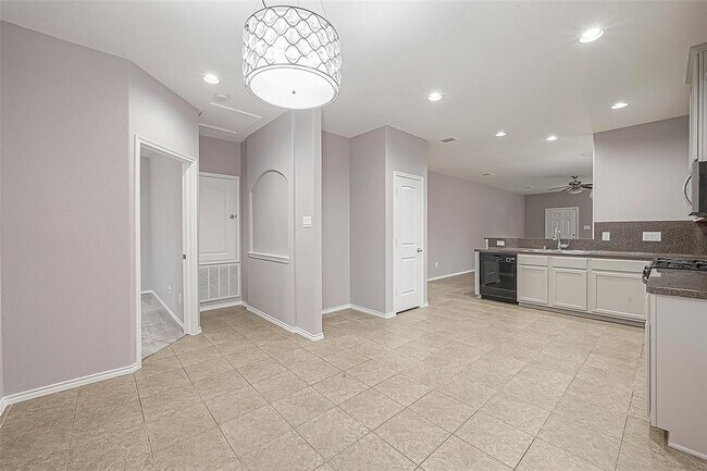 Building Photo - 20926 Clay Landing Ln