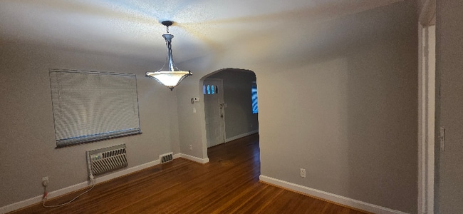 Building Photo - 2747 McKinley Ave