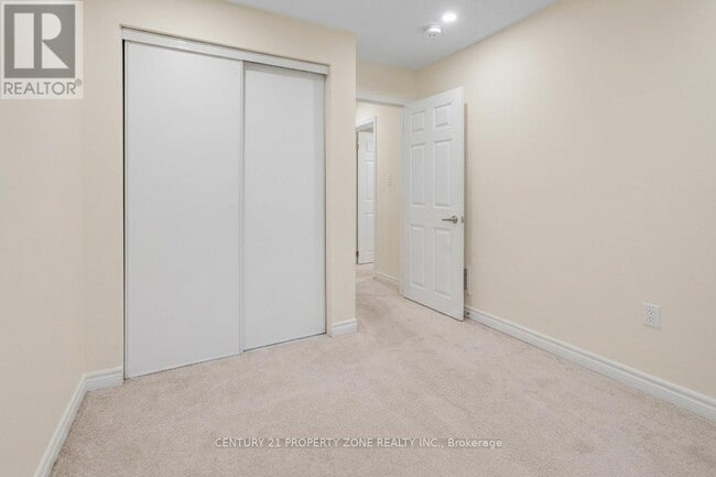 Building Photo - 250 Lagerfeld Dr