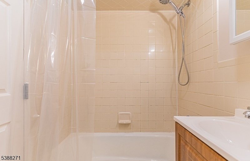 Building Photo - 110 Cornelia St